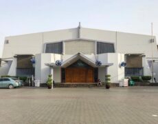 Dubaï : suppression des messes publiques