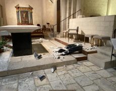 Vandalisme à l’église de Surgères (17)