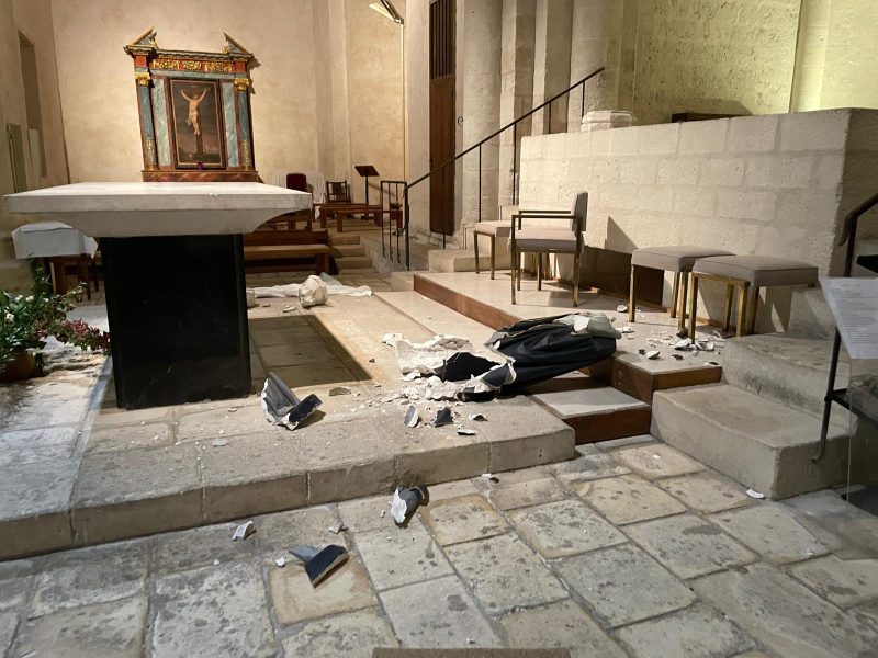 Vandalisme à l’église de Surgères (17)