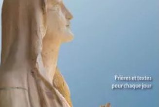 “C’est le mois de Marie, c’est le mois le plus beau” – l’abbé Berlioux nous offre un guide pour 31 jours avec Marie