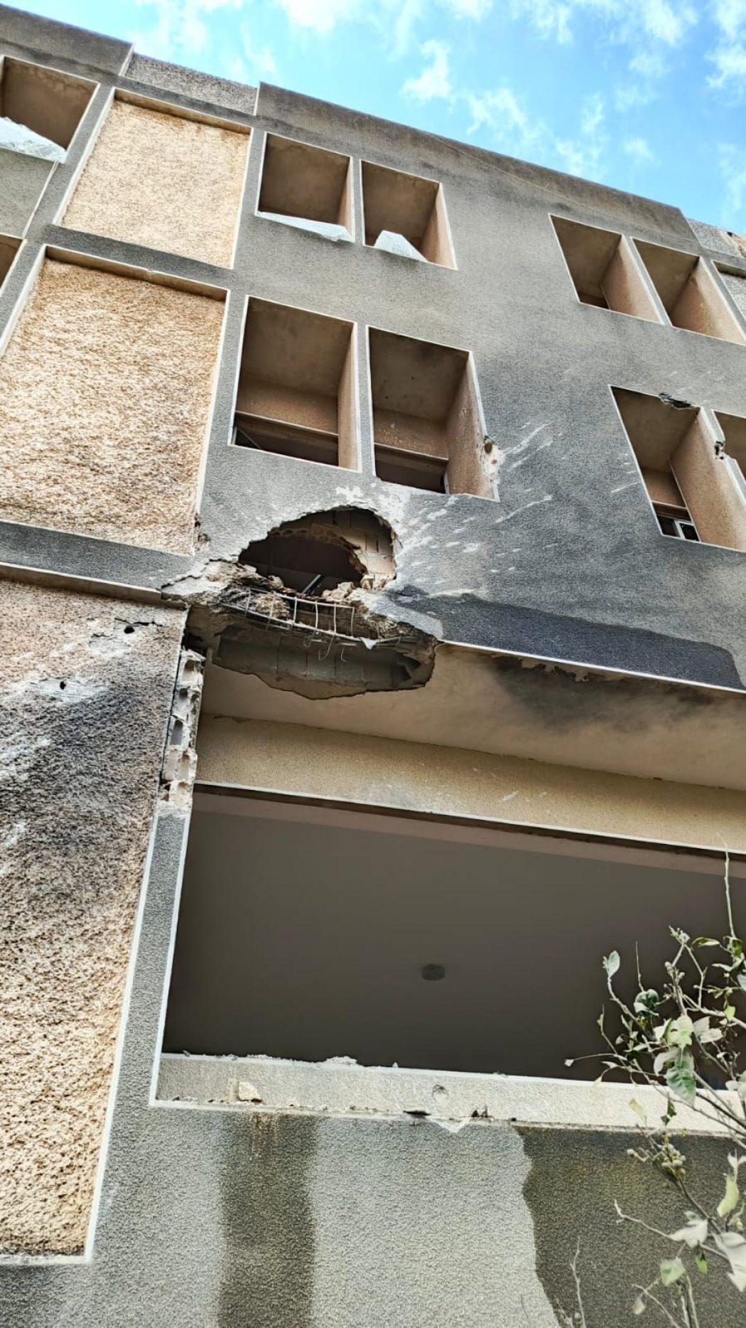 Tirs du Hezbollah contre une école chrétienne au sud Liban