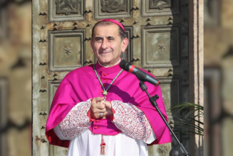 L’archevêque de Milan célèbre une messe pour la communauté LGBT à l’occasion de la fête du Sacré-Cœur
