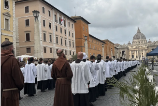 Procédure du Dicastère pour la Doctrine de la Foi pour les prêtres et laïcs qui décident de quitter la Fraternité sacerdotale Saint-Pie X