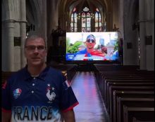 Nouvelle religion dans l’église