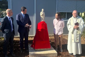 Une statue pour les 800 ans du sacre de saint Louis