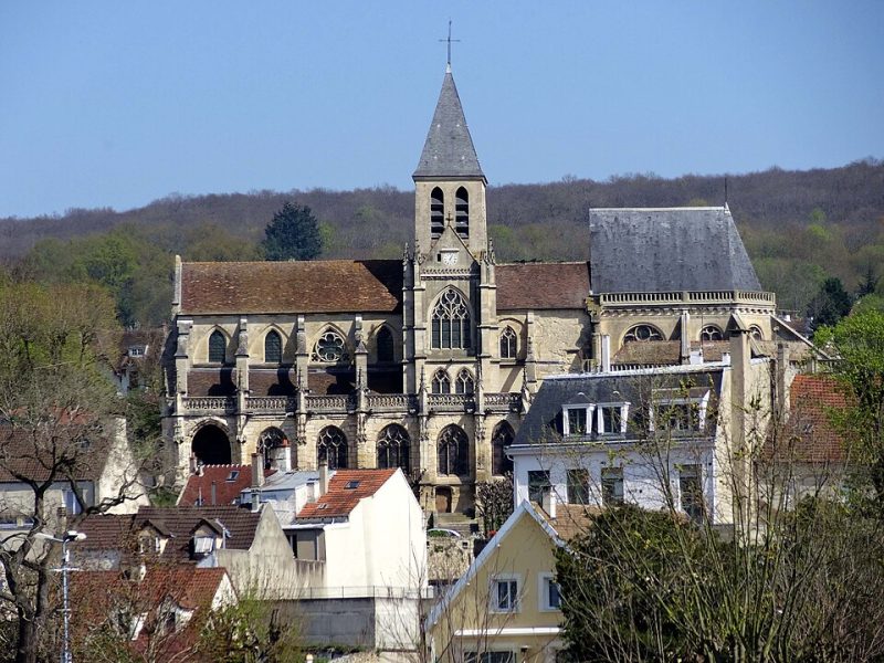 Une messe perturbée à Triel-sur-Seine (78)