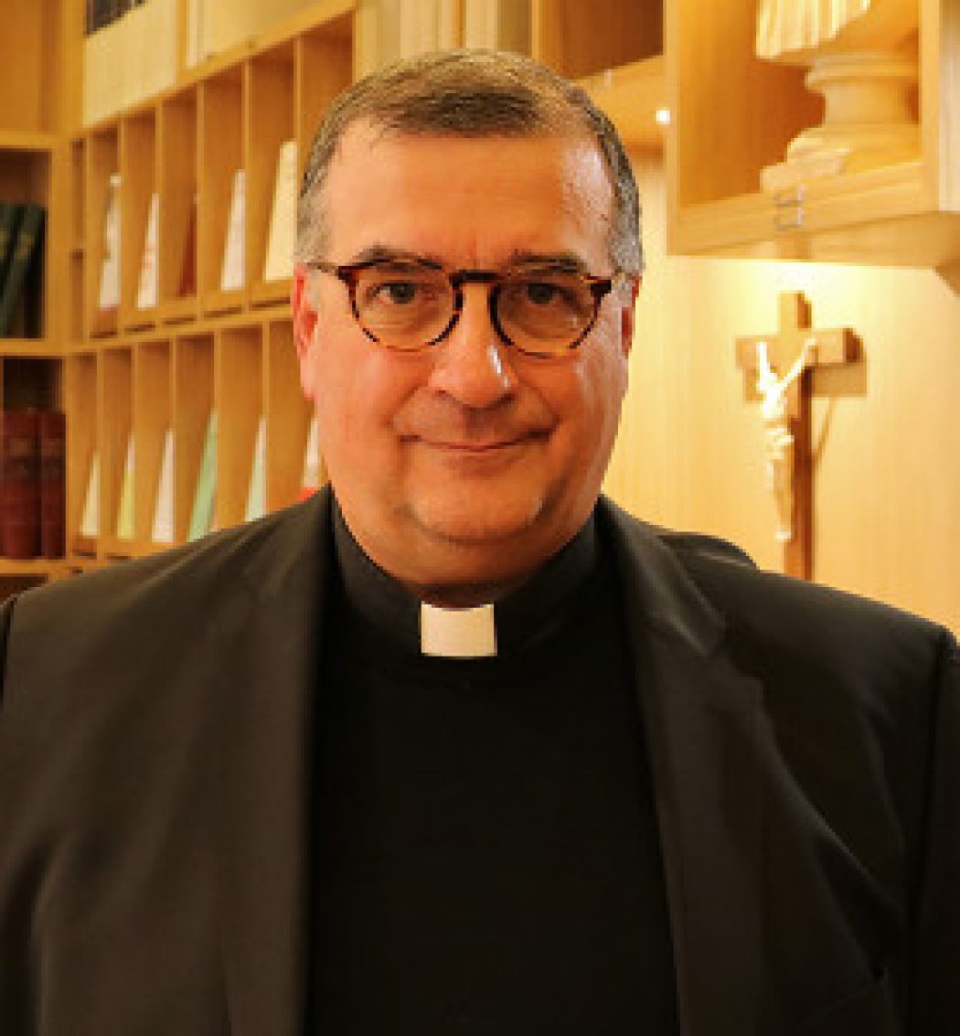 « Comme beaucoup d’autres, j’ai hâte d’entendre ce que le Saint-Père dira à la classe politique française »