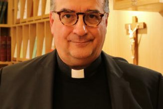 « Comme beaucoup d’autres, j’ai hâte d’entendre ce que le Saint-Père dira à la classe politique française »