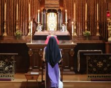 Un évêque de l’Ohio supprime les religieuses traditionnelles après le refus du Vatican de les reconnaître
