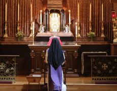 Un évêque de l’Ohio supprime les religieuses traditionnelles après le refus du Vatican de les reconnaître