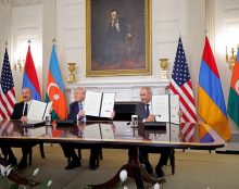 L&rsquo;Arménie entre les Etats-Unis et la Russie