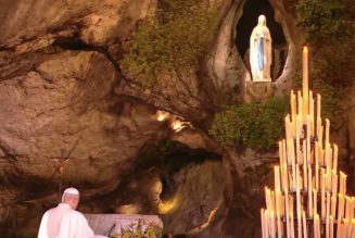 Arrivée du Pape à Lourdes et Prière à la Grotte