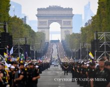 Du pied de la guillotine, Léon XIV invite la France à se reconstruire sur ses racines de foi