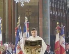 Le Canard enchaîné sort l&rsquo;artillerie contre la strème droâte