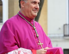« Nous ne savons toujours pas comment célébrer de manière à faire ressortir toute la splendeur de la liturgie. »