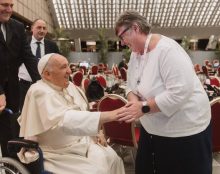 Dicastère pour l’Évangélisation : le pape nomme une religieuse favorable à l&rsquo;ordination des femmes