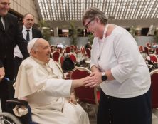 Dicastère pour l’Évangélisation : le pape nomme une religieuse favorable à l&rsquo;ordination des femmes
