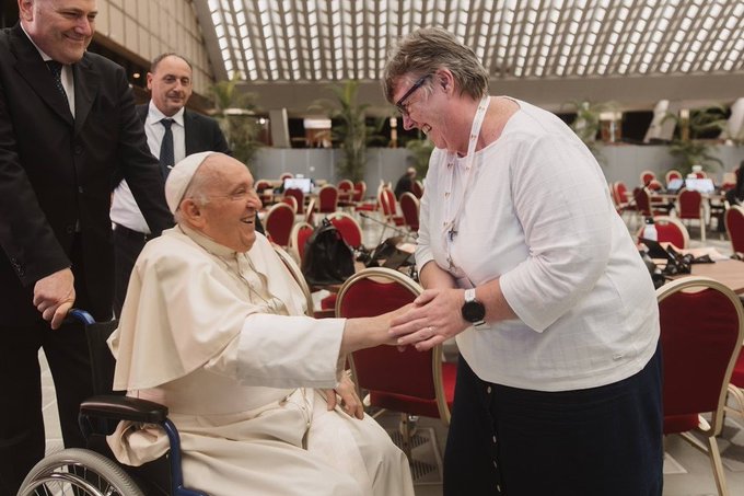 Dicastère pour l’Évangélisation : le pape nomme une religieuse favorable à l&rsquo;ordination des femmes