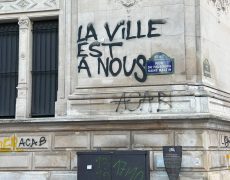 Une nation ne tient pas longtemps lorsque ses habitants doutent de la capacité de leurs dirigeants à les protéger
