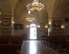 Jordanie : une attaque tue six fidèles dans une église