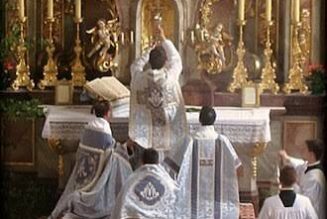 « « Nous réclamons la messe en latin » : Déclaration de la CIC 2026 au Vatican »