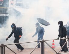 Union des droites, convergence des luttes : une symétrie des mirages politiques